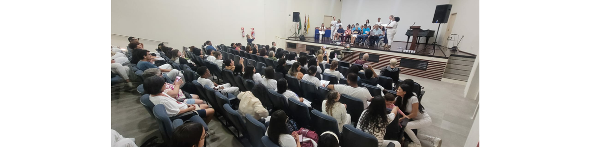 Conscientização da Doença de Parkinson e Dia Mundial da Voz